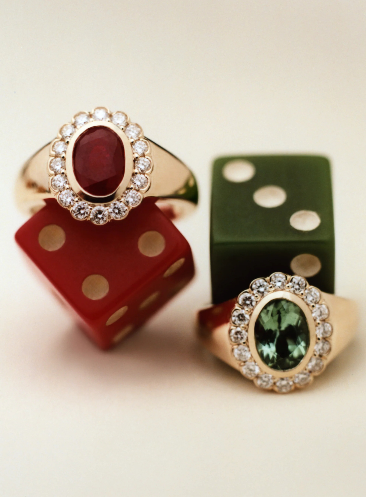 Heirloom Signet in Cherry