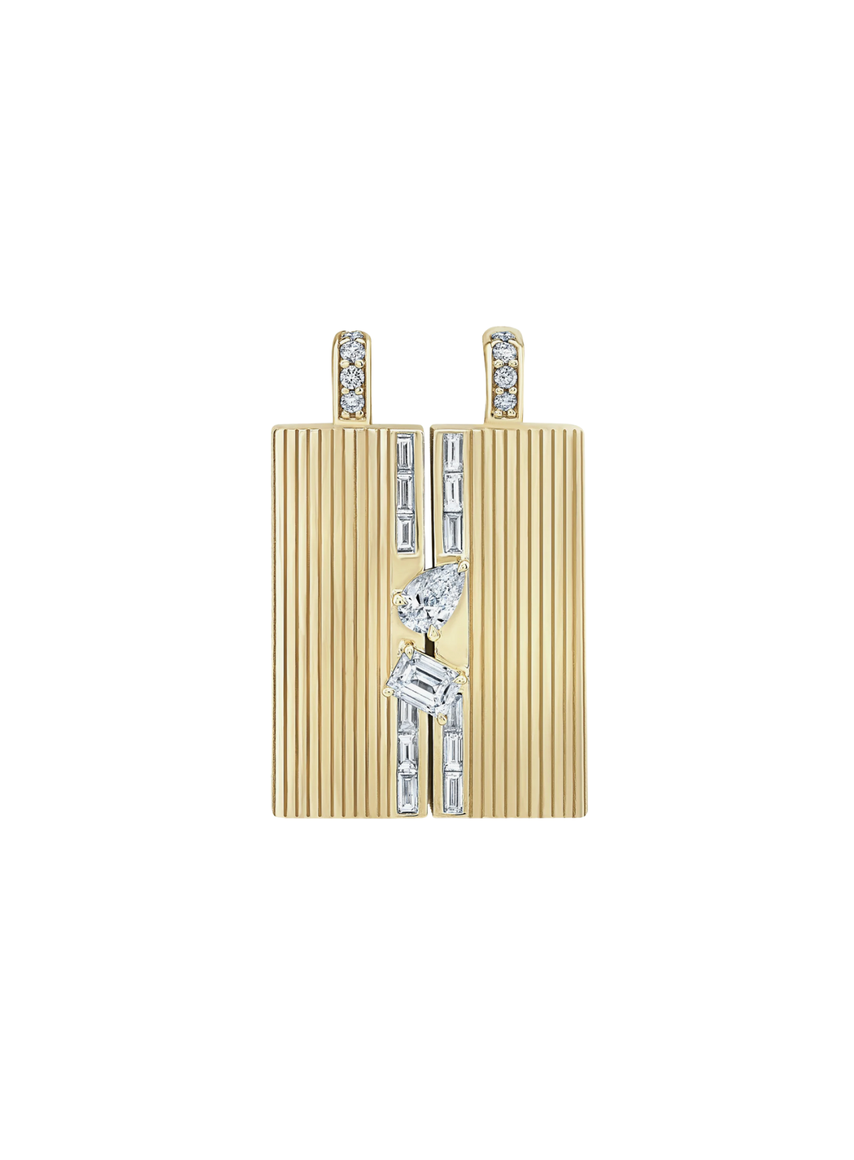 Medium Blade Pear & Emerald (Round & Baguette Pave)