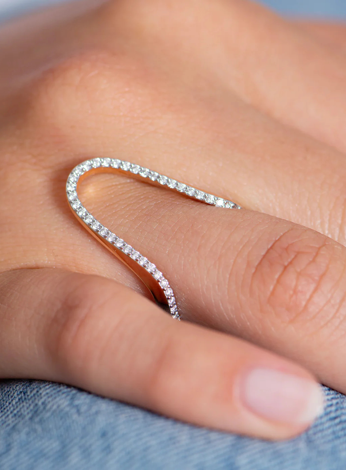 Aurora ring | Half pavé Diamonds