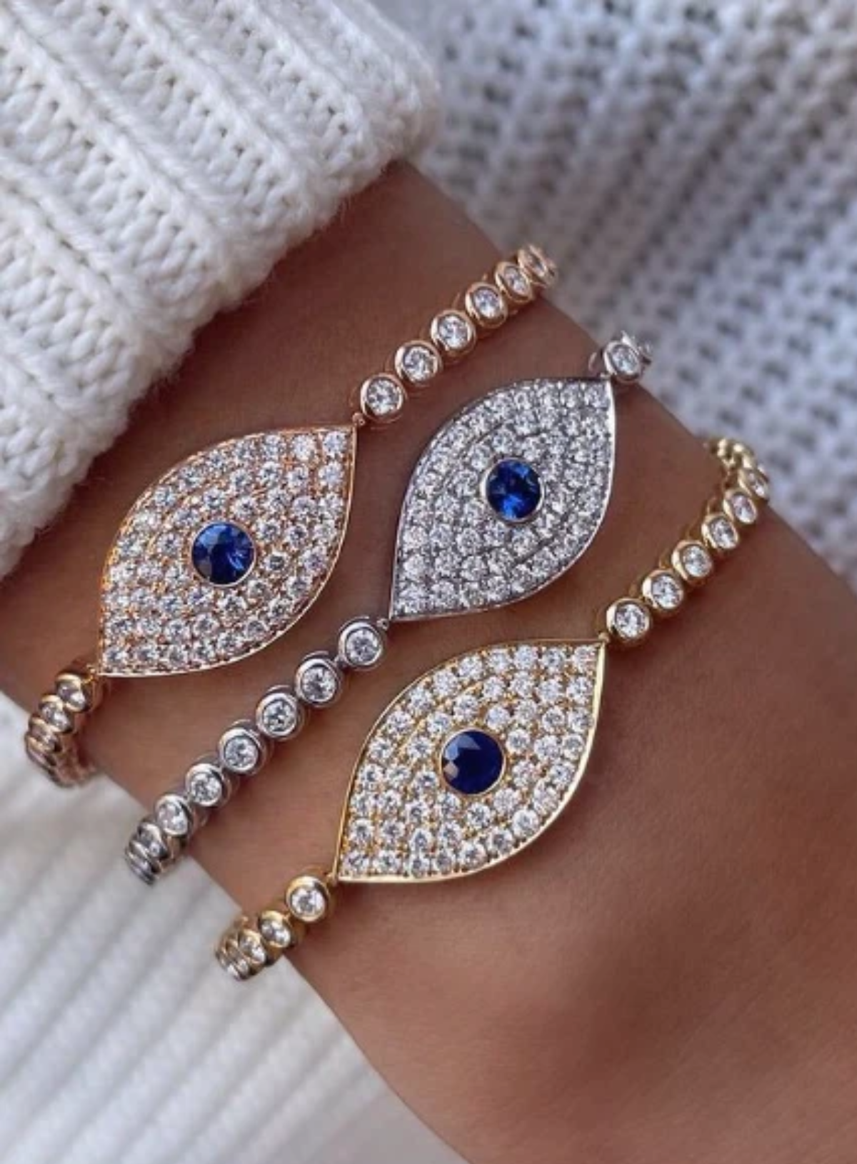 Evil Eye Bracelet with Blue Sapphire Eye