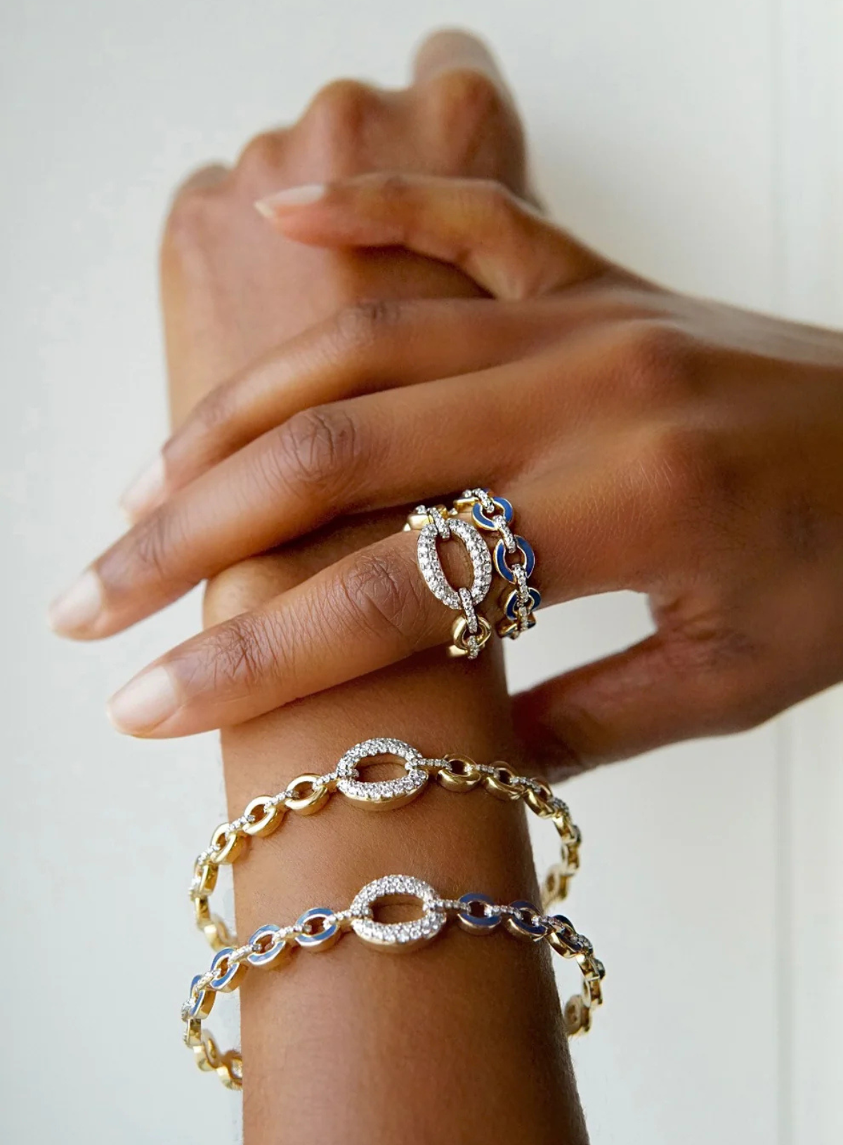 Catena Diamond Bangle